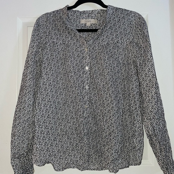 LOFT Tops - LOFT Monochrome Patterned Blouse